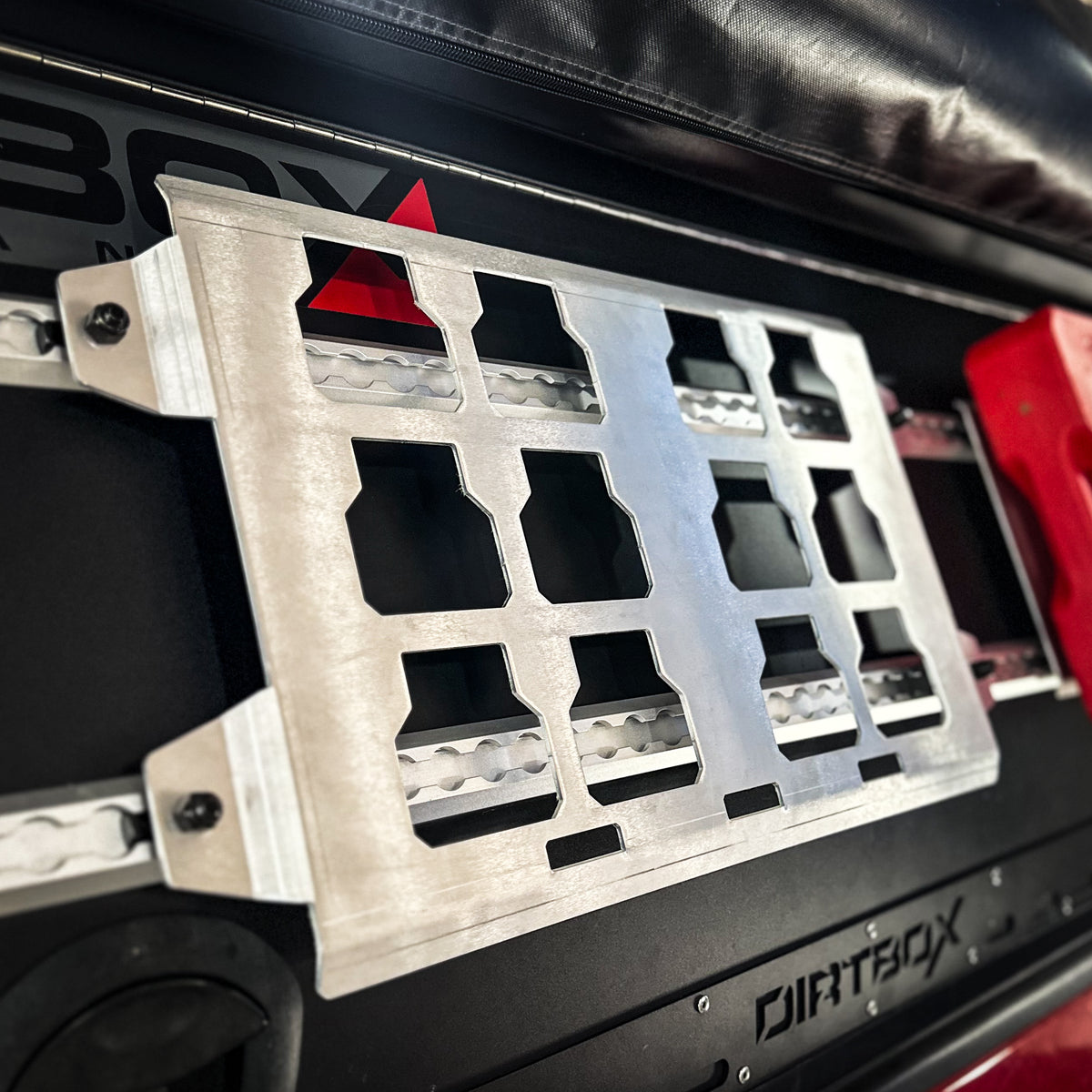 Milwaukee Packout Mounting Bracket for Dirtbox Camper and Topper Ful