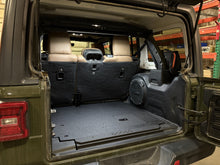 Load image into Gallery viewer, Jeep Wrangler 2018-Present JLU 4 Door - Rear Plate System