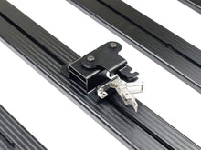 Load image into Gallery viewer, Front Runner Quick Release Tent Mount Kit / 6 Piece