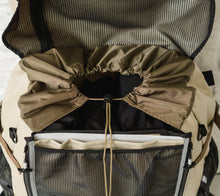 Load image into Gallery viewer, Oscar&#39;s Mobile Hideout Spare Tire Bag - by Last US Bag