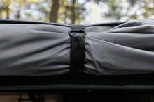 Load image into Gallery viewer, Taruca Rogue 270 S Awning RHS