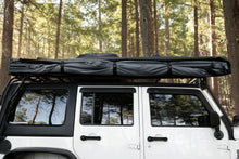 Load image into Gallery viewer, Taruca Rogue 270 S Awning RHS