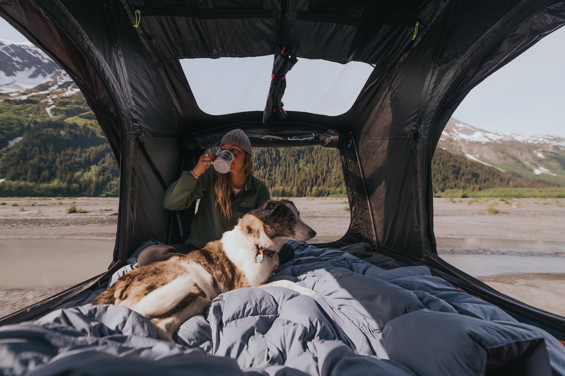geon boards tent Geo 3.0 Rooftop Tent – Overland Addict