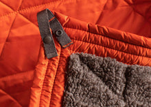 Load image into Gallery viewer, Mountain Blanket