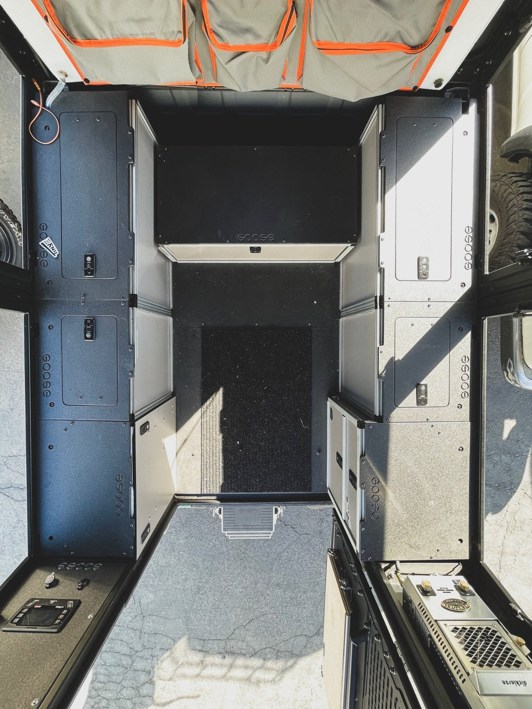 Alu-Cab Alu-Cabin Canopy Camper - Ram 1500 (DT) / 1500 TRX 2019-Present 5th Gen. - Bed Plate System - 5'7