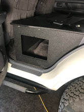 Load image into Gallery viewer, Toyota Land Cruiser 1991-1997 80 Series - Second Row Seat Delete Plate System - Module Height Platform