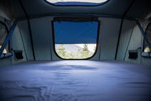 Load image into Gallery viewer, The Vagabond XL Rooftop Tent