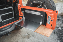 Load image into Gallery viewer, Jeep Wrangler 2018-Present JL / JLU - Goose Gear Tailgate Table