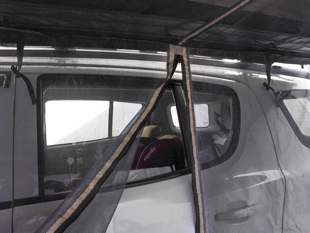 2X Outdoor Camping Sunshade Anti Bug Mosquito Car Window Net Door Mesh  Cover