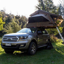 Load image into Gallery viewer, Intrepidor 1400 Rooftop Tent Sky Window from Darche