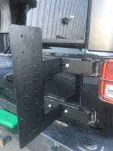 Load image into Gallery viewer, Jeep JK Tailgate Mount