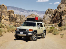 Load image into Gallery viewer, TOYOTA FJ CRUISER SLIMLINE II ROOF RACK KIT - by Front Runner